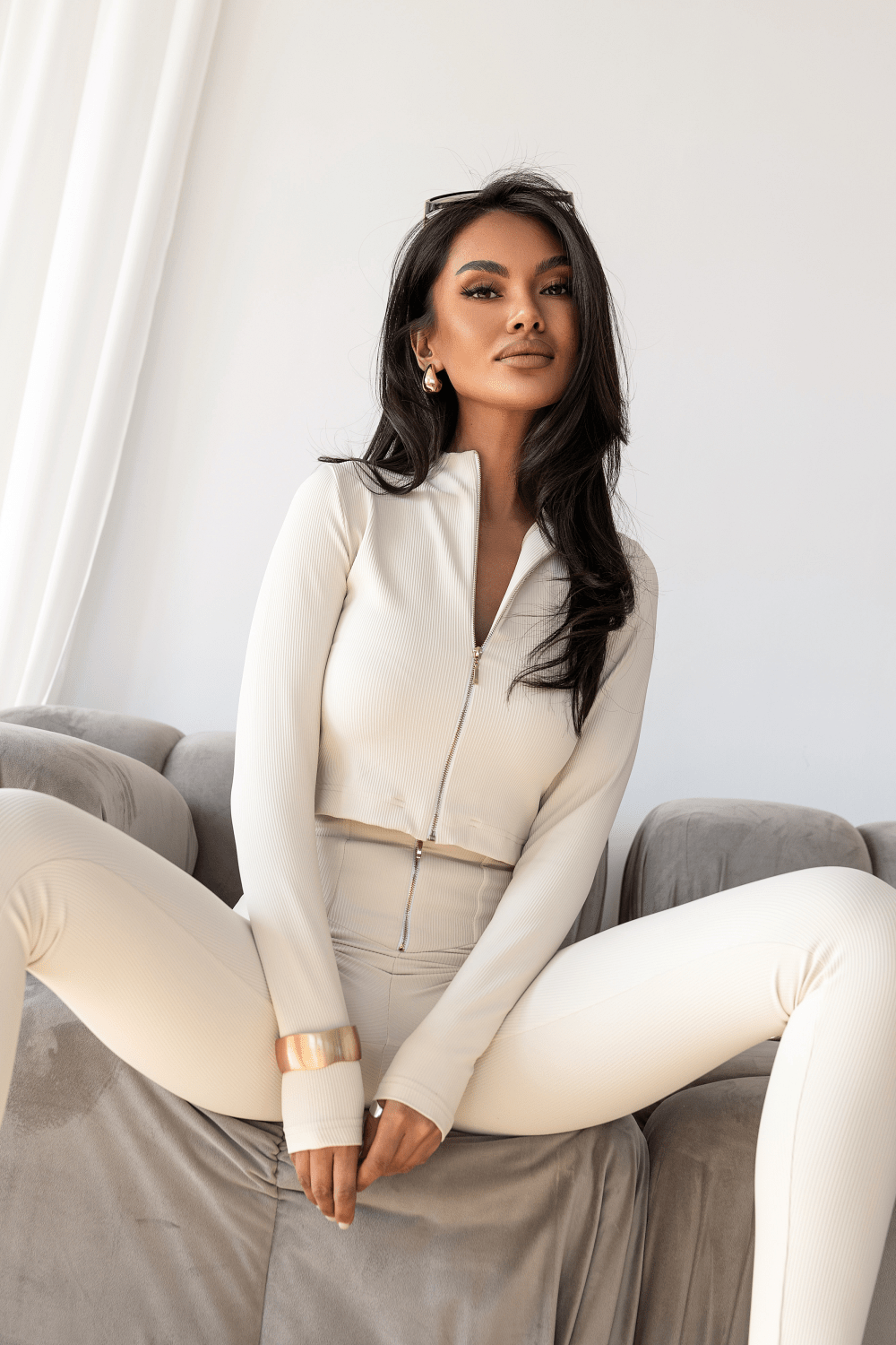 Дамски комплект DUVE - Домашен/Спортен, Марка DUVE, Беж LaBalancia Roberto Fashion Store T-shirt 5907378520916 M/L