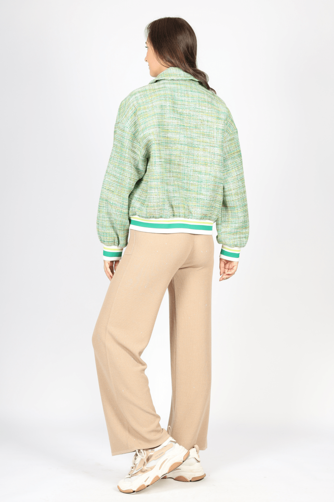 Дамско Яке, Зелен