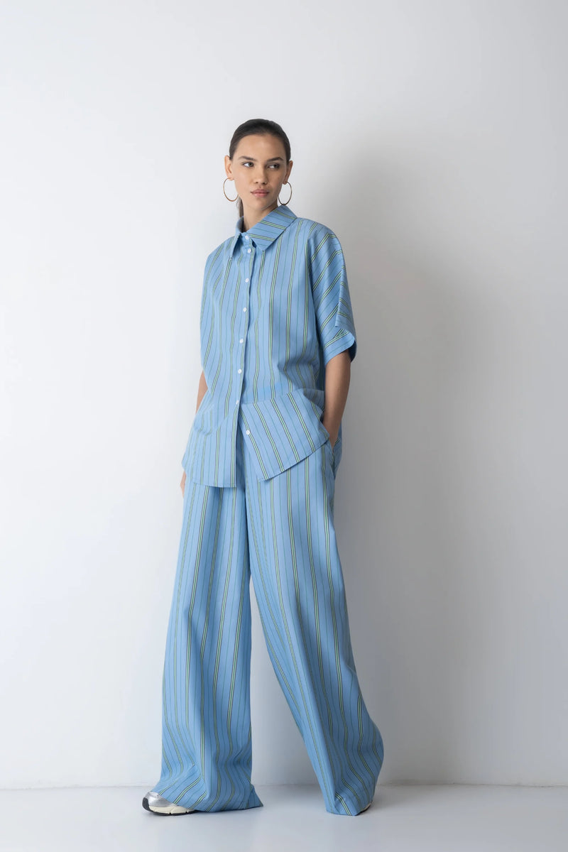 Дамски сет "Artemis" – Светлосин памучен комплект от две части риза и широк панталон на райе