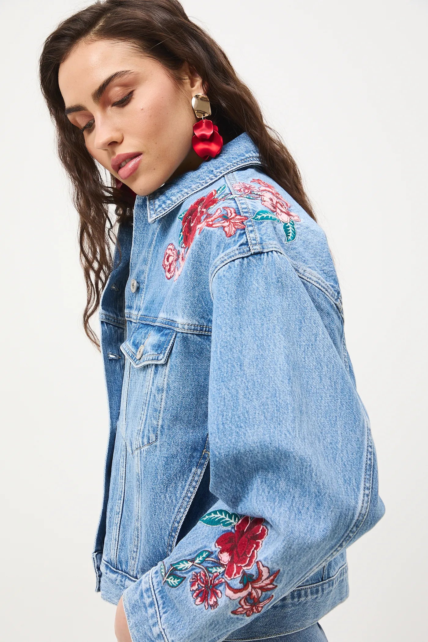 Дамски комплект от дънкова материя "Frida Kahlo" — яке и къса пола, 100% памук, светлосиньо