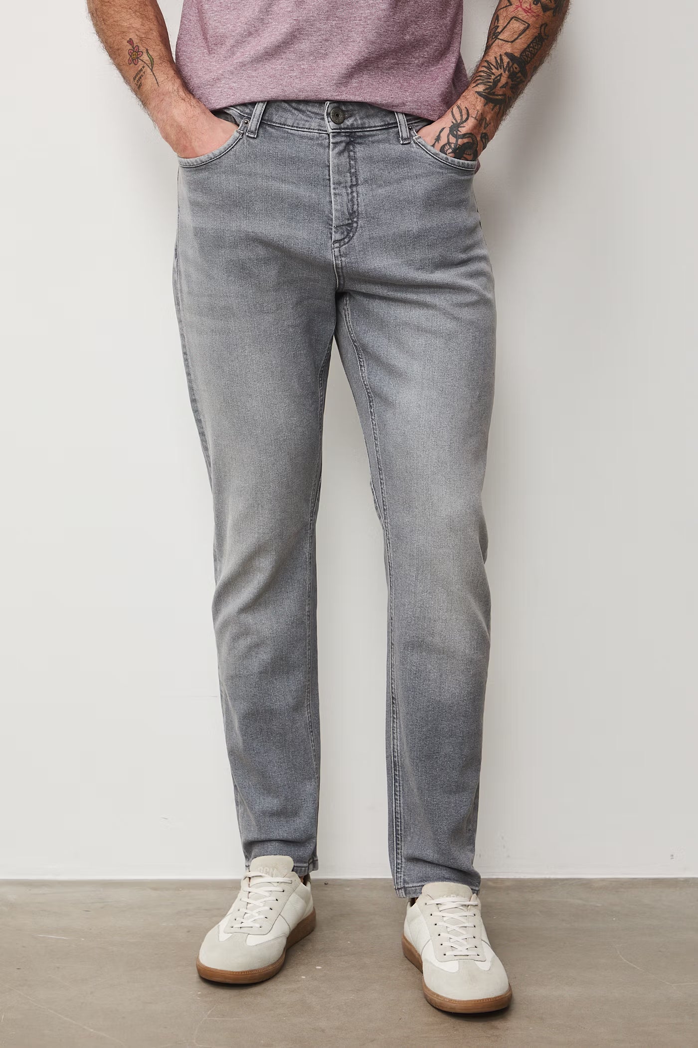 Мъжки дънки с "Tapered" кройка в сив цвят