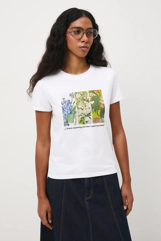 Дамска бяла тениска с арт принт "Nature" Medicine Roberto Fashion Store T-shirt RS26TSD261-00X-L L