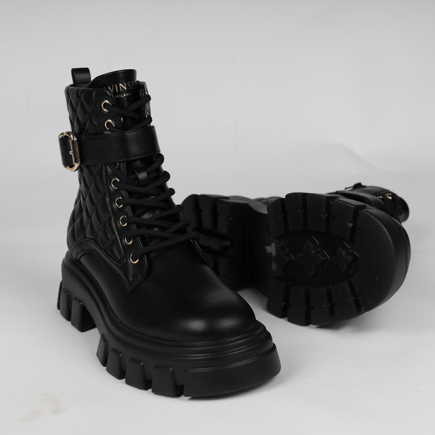 f6ff85c7017fe665d66bcc304aa9b86d