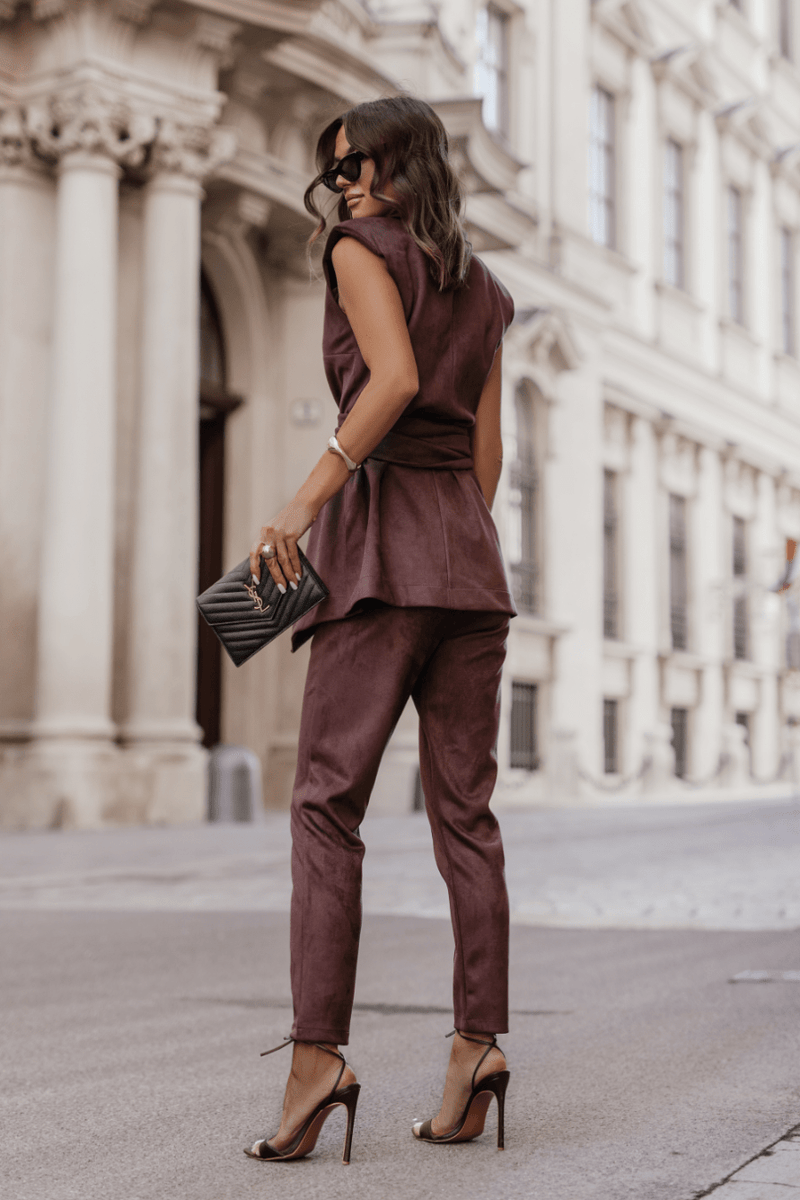 Дамски цигарен панталон KIARA – елегантно кафяво, 95% вискоза