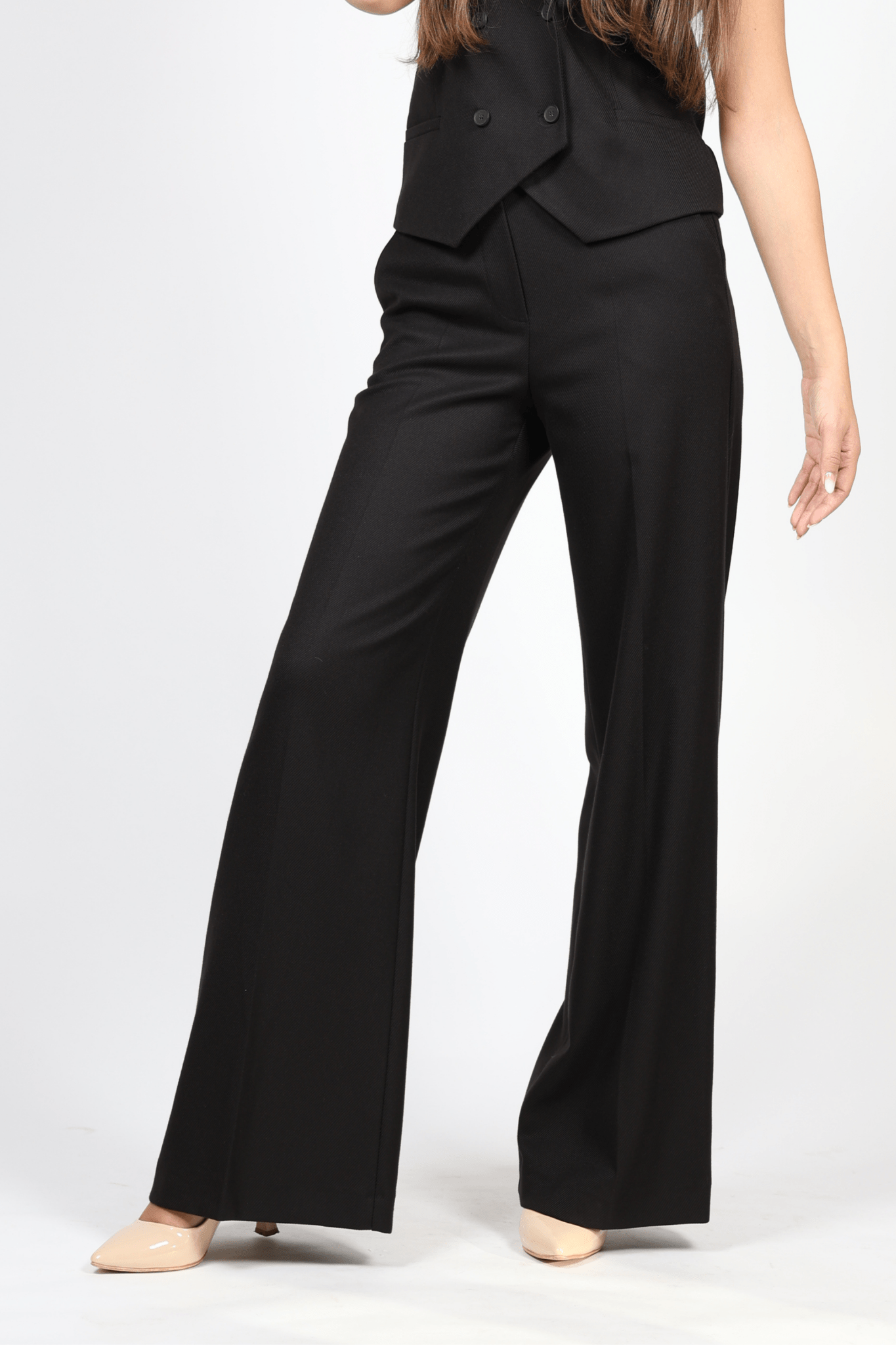 b9512e297f22035a2d766a4e5e2c2708