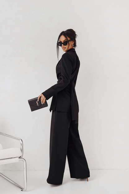 Дамски костюм EMMA от две части – Елегантно сако и панталон в черен цвят LaBalancia Roberto Fashion Store Shirt 5907378508549 S/M