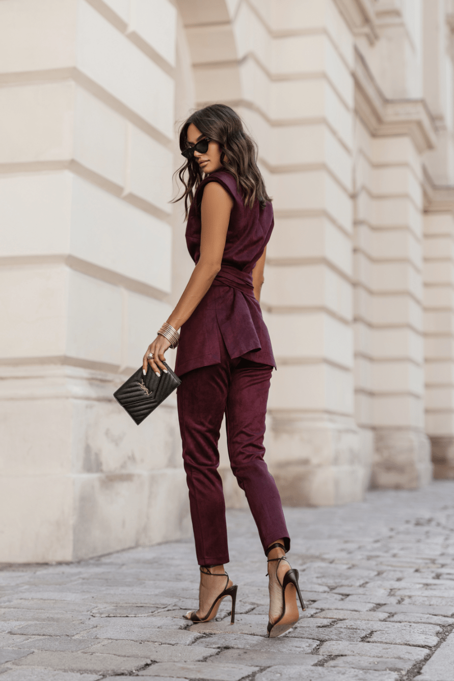 Дамски панталон цигаретка KIARA – елегантно бордо, 90 см LaBalancia Roberto Fashion Store Set 5907378515707 S