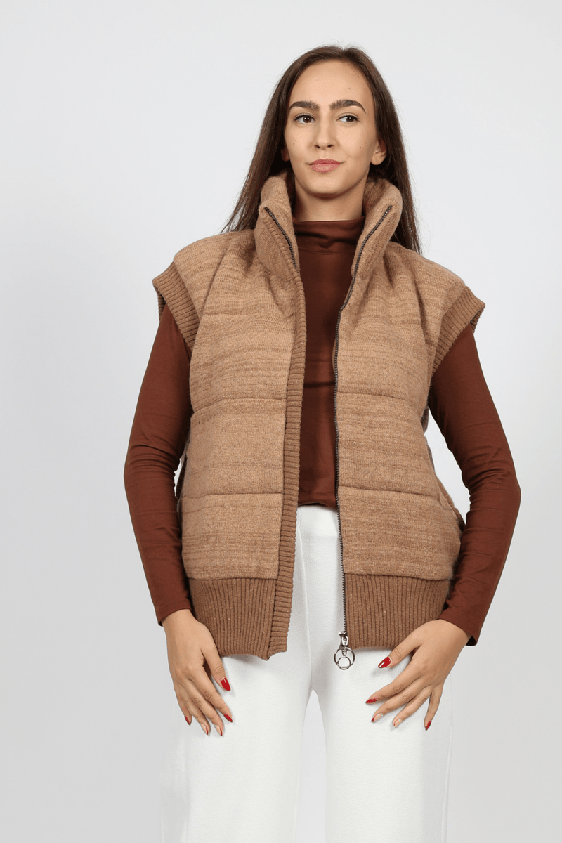 Women's Knitted Vest, Beige