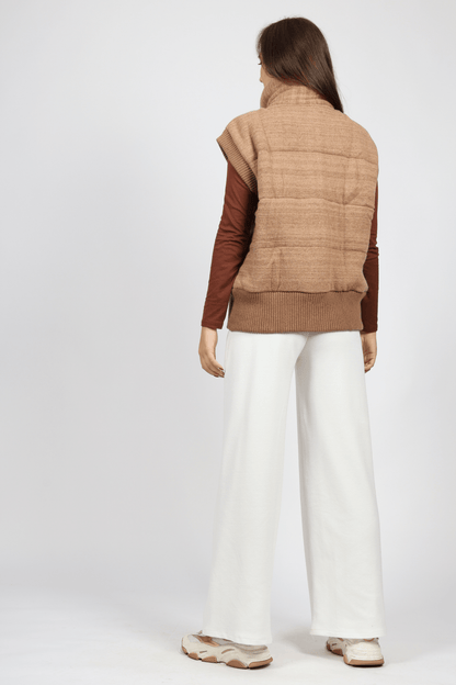 Дамски Плетен Елек, Бежов