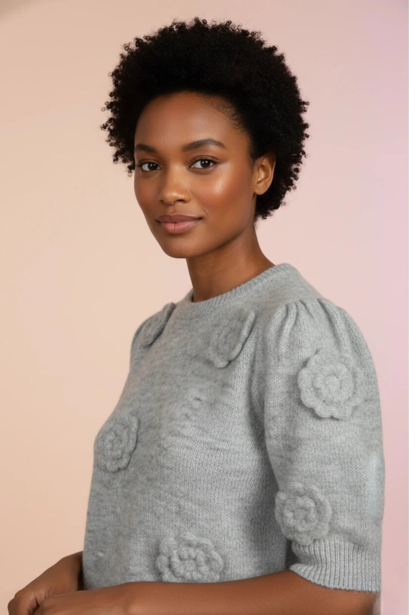 Дамски Пуловер на цветя, Сив Roberto Fashion Roberto Fashion Store Sweater JNJ0202SWEGREFLOTU TU