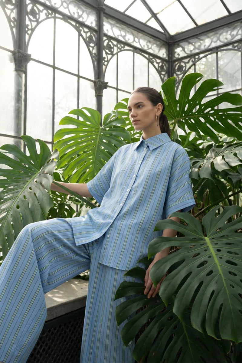 Дамски сет "Artemis" – Светлосин памучен комплект от две части риза и широк панталон на райе