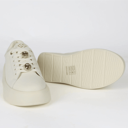 Дамски Сникърси с брошки, Бял Gold&Gold Roberto Fashion Store Sneakers GNG1012SNKWHIBRC36 36