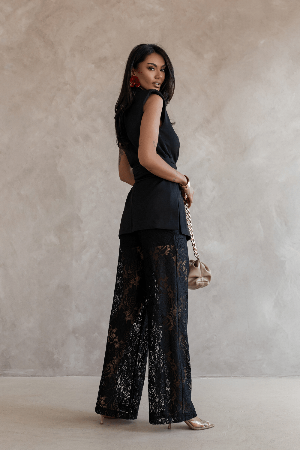 Комплект AURA в черно – елегантен комплект за дома и офиса LaBalancia Roberto Fashion Store T-shirt 5907378521081 M/L